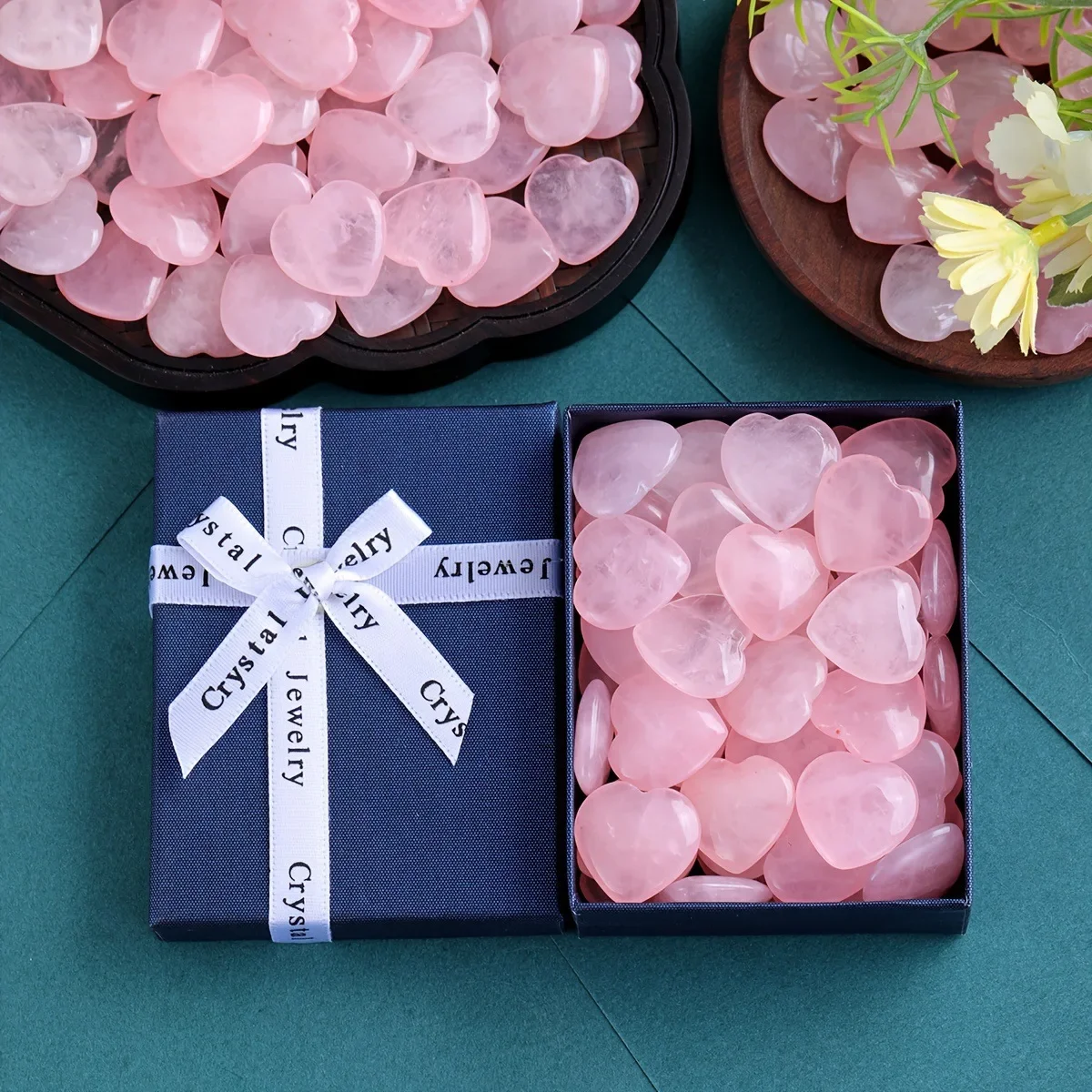 

Набор розовых кварцевых сердечек