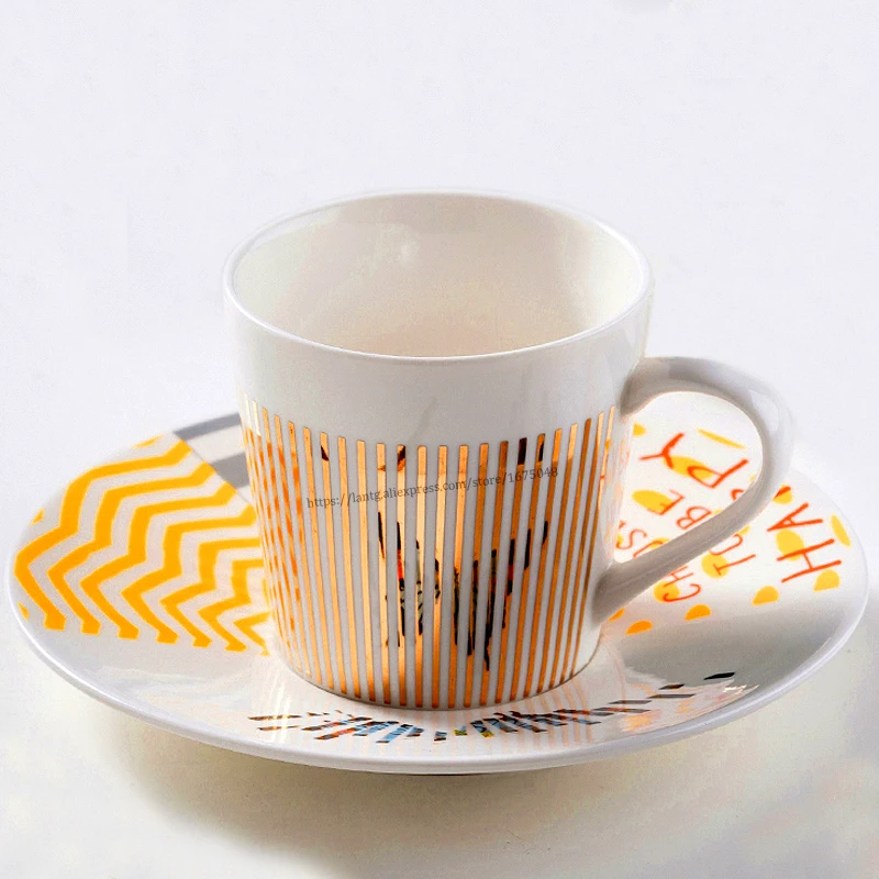 

Mirror butterfly coffee cup Specular reflection Picasso painting ceramic cups and saucers with scoop coffeeware mugs coffee cups