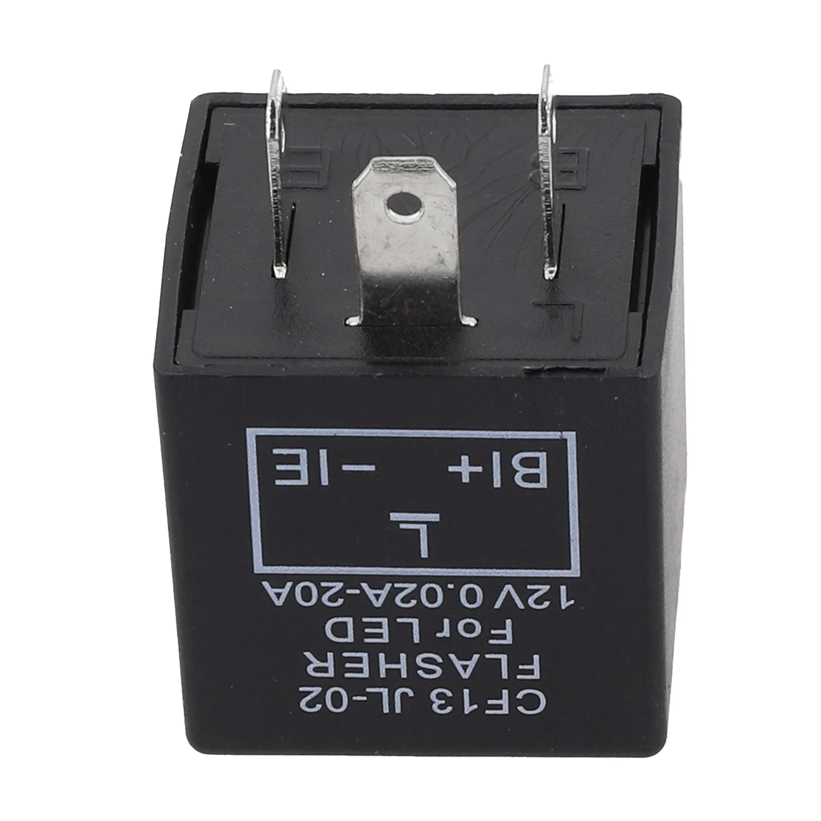 

Высокопроизводительное 3-контактное автомобильное светодиодное реле мигалки эффективно фиксирует указатель поворота в автомобилях от различных производителей