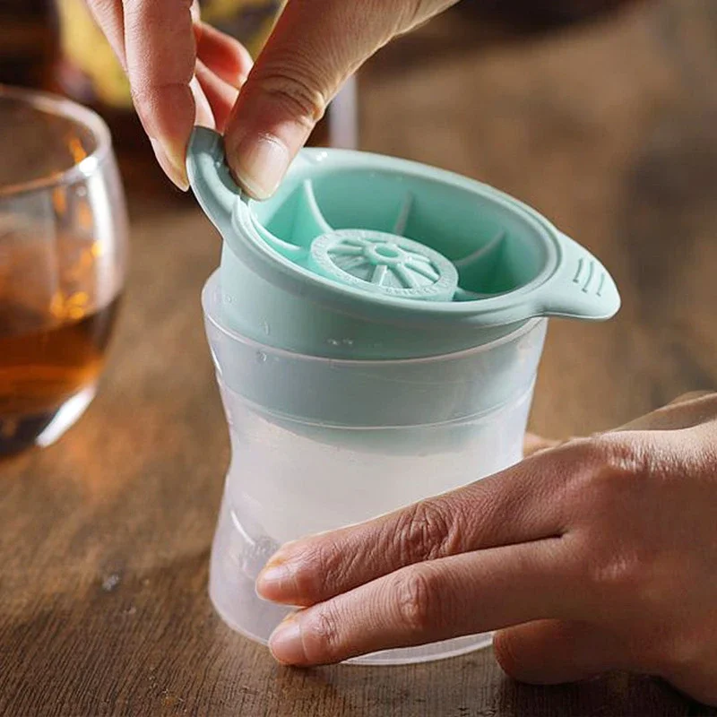 

Ice Ball Maker Silicone Sphere Ice Cube Mold Kitchen DIY Ice Round Shape Machine Jelly Making Mould for Cocktail Whiskey Drink