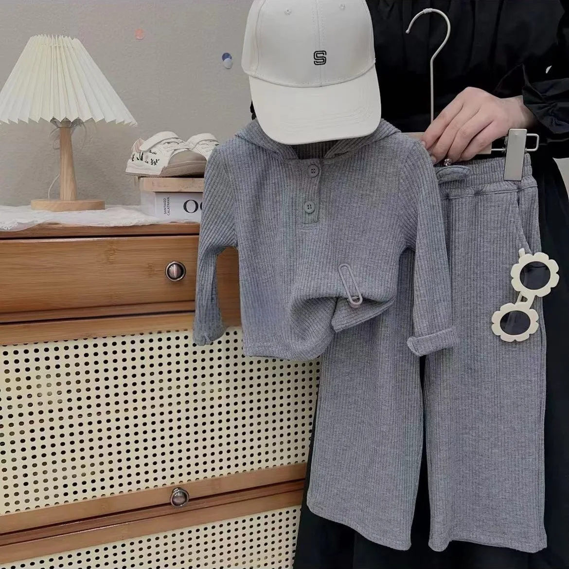 Детские комплекты Новые Корейские осенние Топы с длинным рукавом для девочек