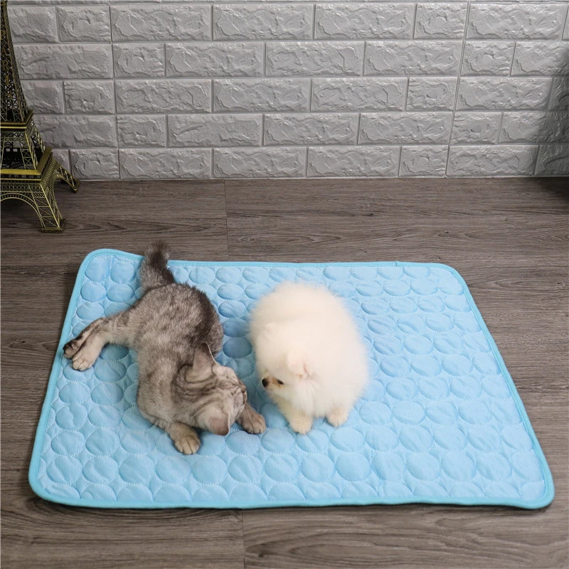

Dog Cooling Mat Summer Pad Ice Silk Sleeping Mats for Small Medium Large Dogs Cat Animals