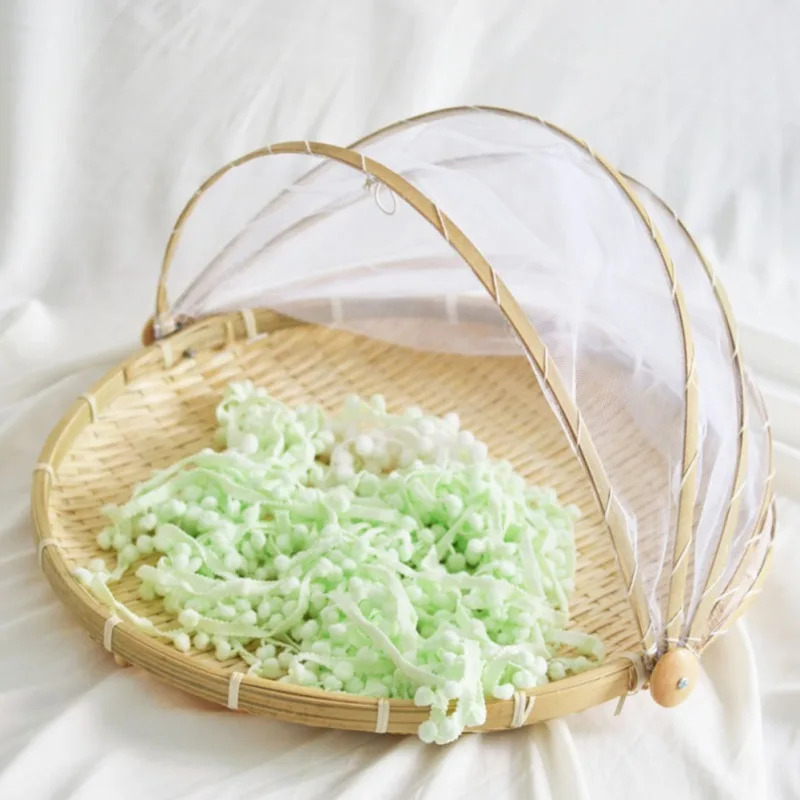 

Hand-Woven Storage Food Serving Tent Basket Fruit Vegetable Bread Cover Storage Container Picnic Food Cover Mesh Tent Basket
