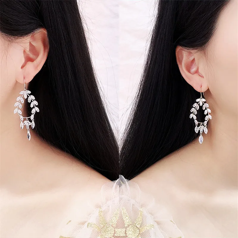 

Trendy Sparkly Crystal Cubic Zirconia Olive Branch Leaf Shape Flower Earrings Dangle Earrings For Women Wedding Party Jewelry