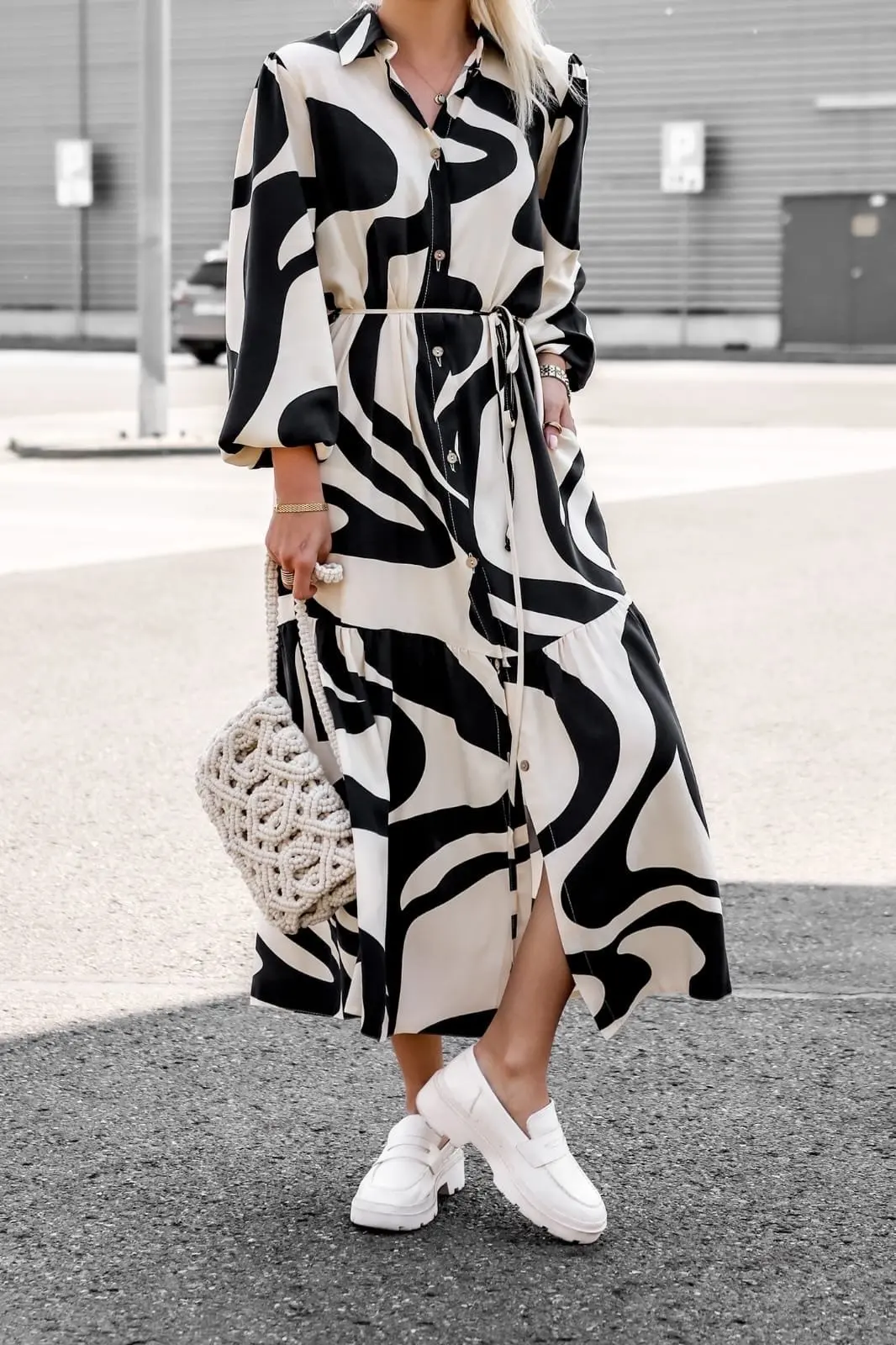 Женское офисное платье на шнуровке длинное Повседневное с принтом и карманами