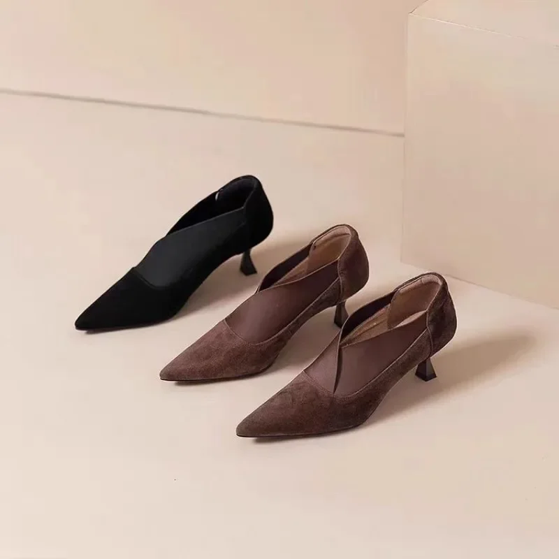 Женские ботильоны с острым носком туфли на среднем каблуке элегантные тонкие