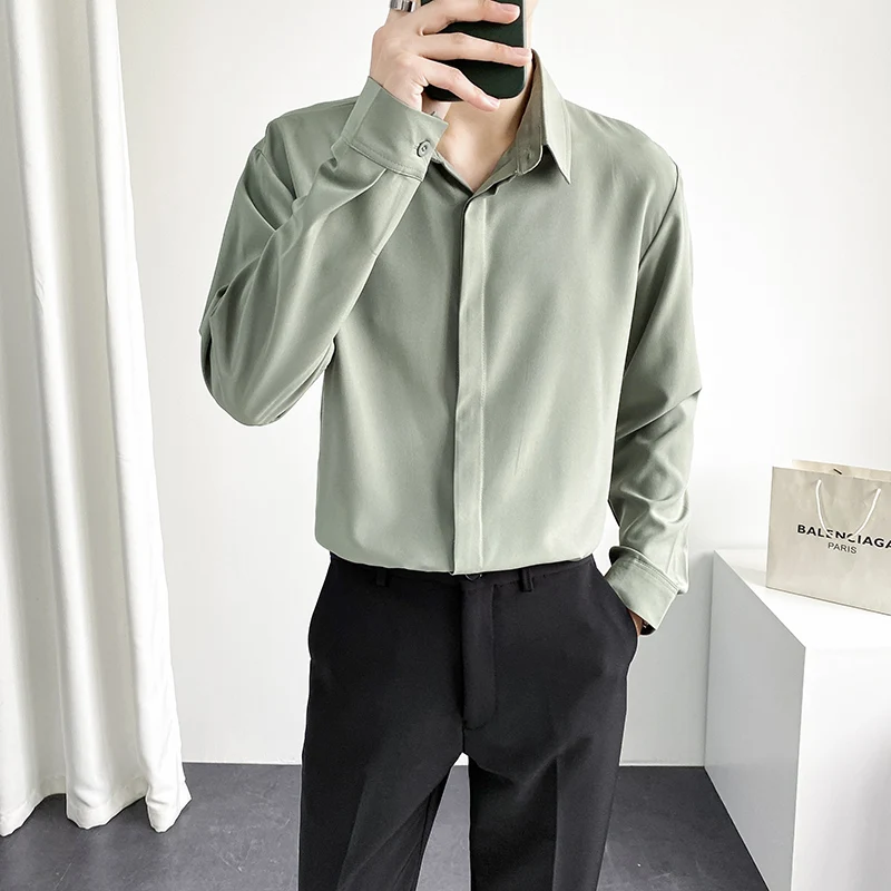 2022 men's spring and summer new concealed button solid color shirt men's loose youth Hong Kong style long sleeved shirt fashion