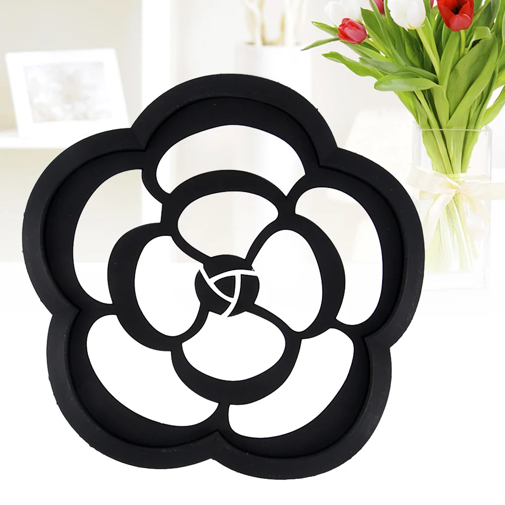 

Non Sticky Car Dashboard Pad Holder Mat Camellia Shape Adhesive Mounting Pad for Bottle