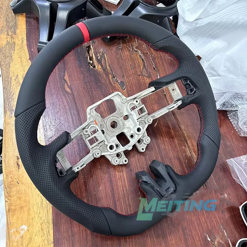 Фото Подходит для Ford Mustang 2015, 2016, 2017, 2018, 2019, 2020, 2021, 2023, 2023, кожаное рулевое колесо с отверстием для кожи №4
