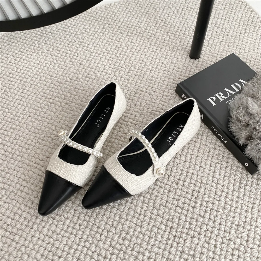 

Туфли женские на плоской подошве, с острым носком, Размеры 35-39