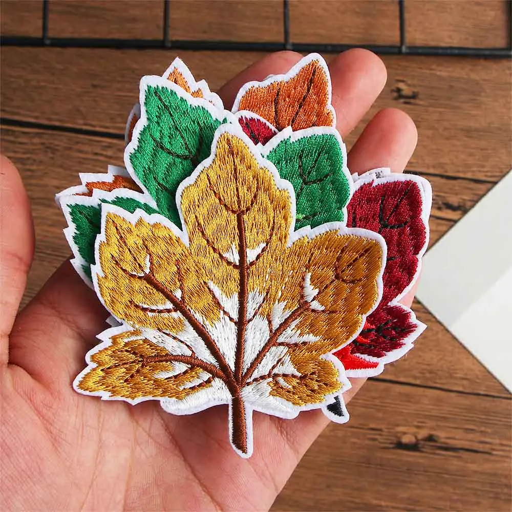 Colourful Maple Leaf Embroidery Patches DIY T-shirt Coat Jeans Backpack Sewing Decorate Applique Stickers Accessories
