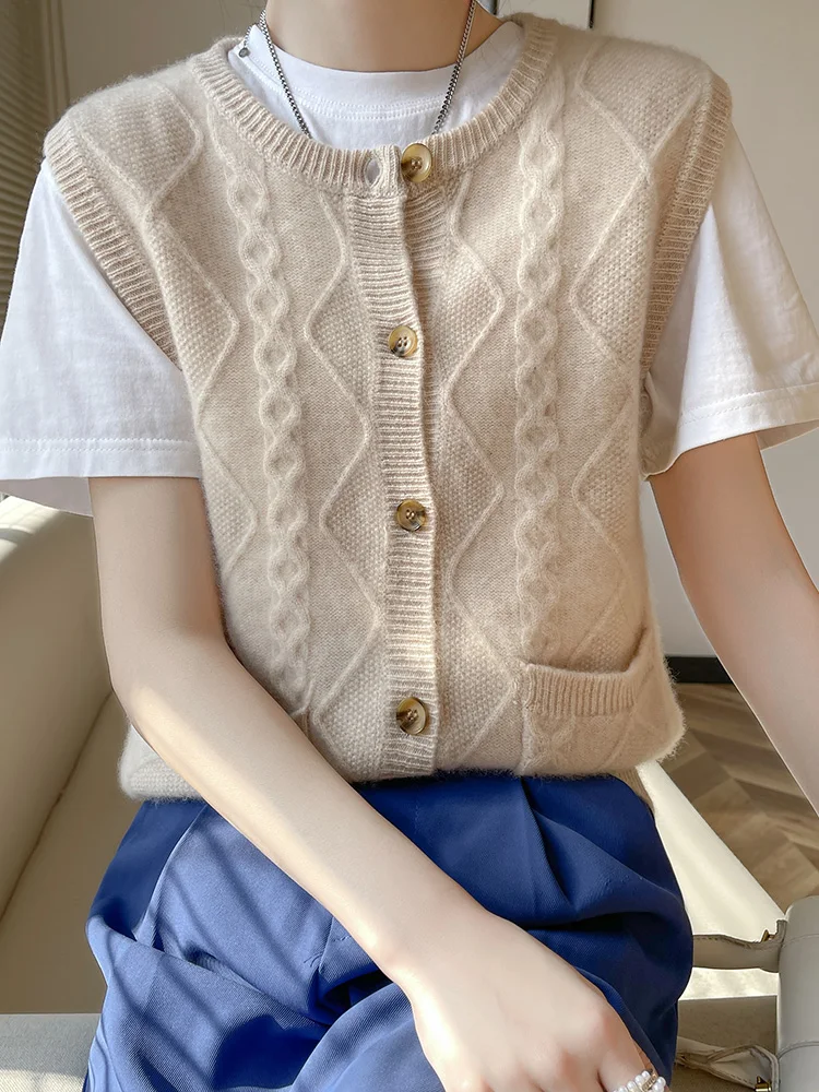 2023 Autumn and Winter New round Neck Women% Woolen Sweater Cardigan Loose Slimming Temperament Fleece Stacked Vest