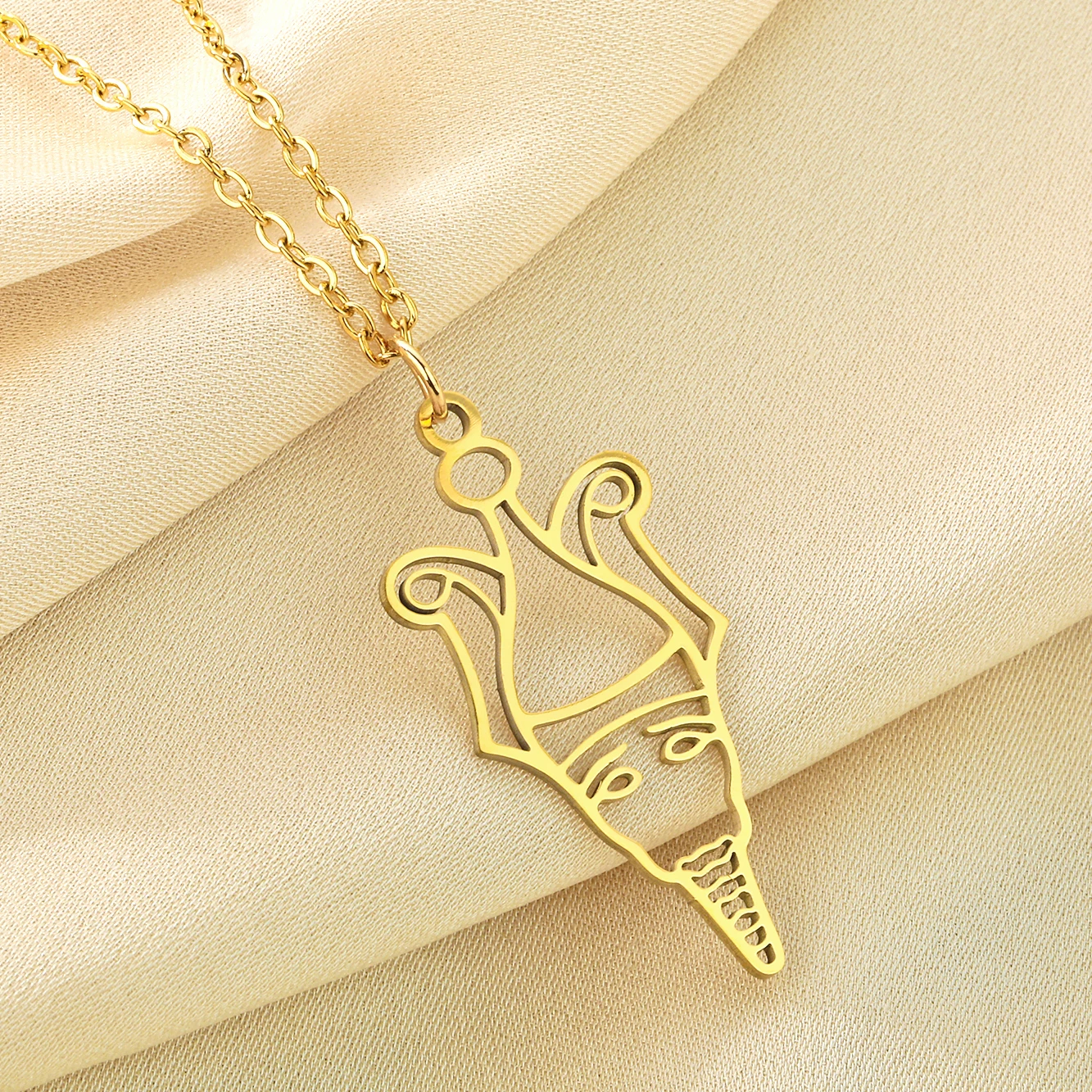 

CHENHXUN Egypt Jewelry Osiris Necklace Stainless Steel Egypt Zodiac God Judge of the Dead Usir Necklace Christmas Gift