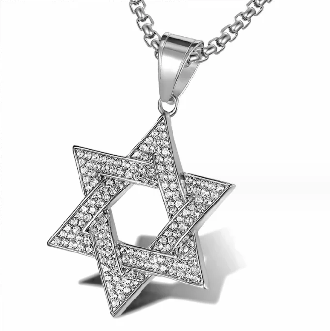 

star pendant necklace