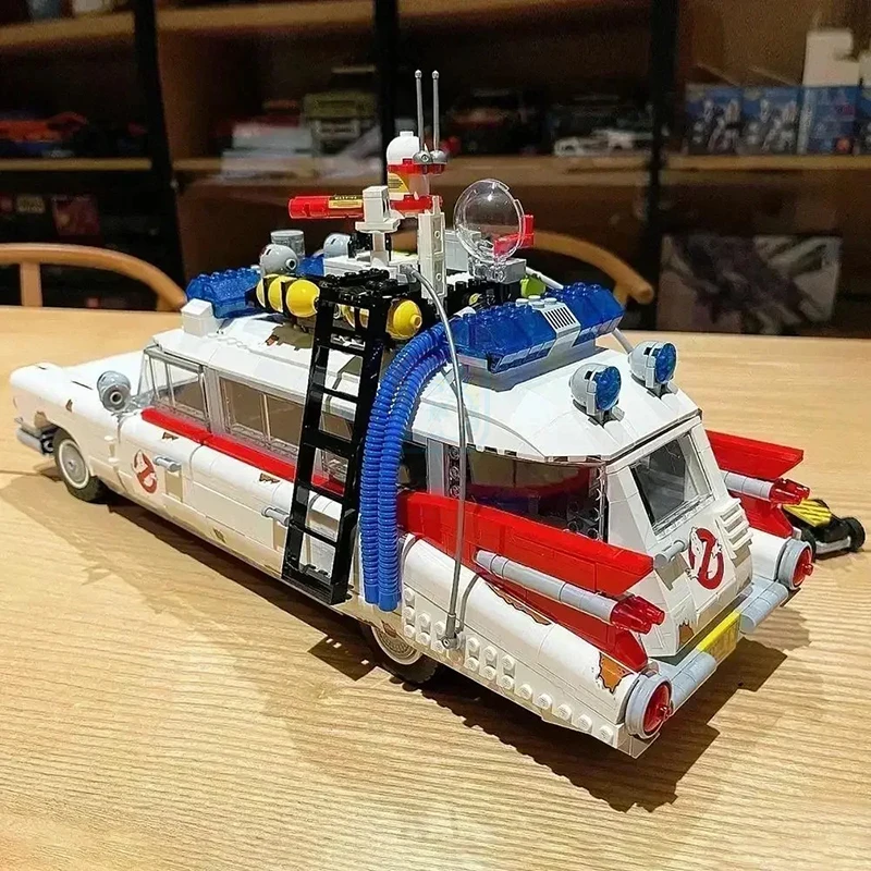 2352 шт. Ghostbusters ECTO-1 креативный строительный блок для автомобиля совместимый с 10274