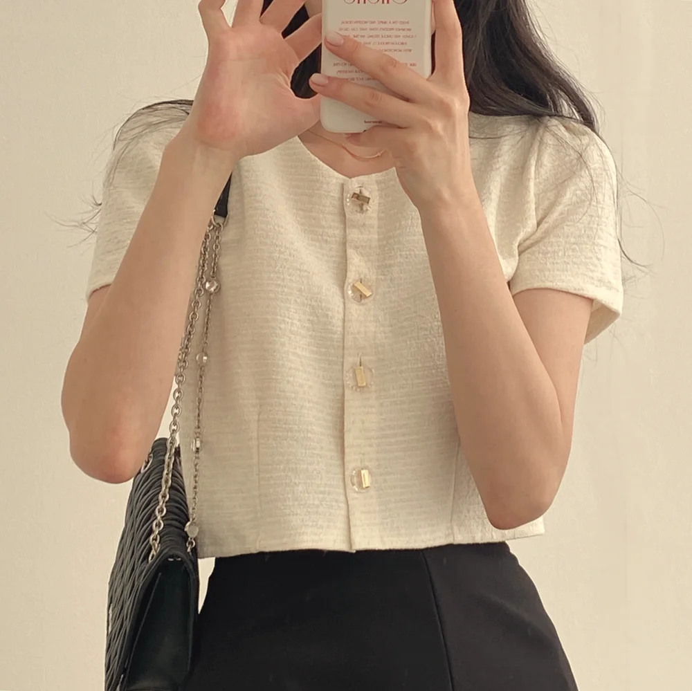 South korea Chic Summer Age-Reducing Retro Design Temperament Casual All-matching round Neck Graceful Short Outerwear