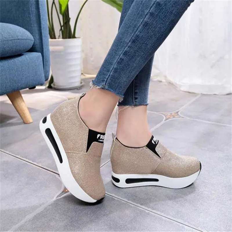 New Slip on Sneakers Women Shoes Woman Flat Platform Shoes Female Flats Shine Bling Causal Shoes Loafers Ladies Shoes