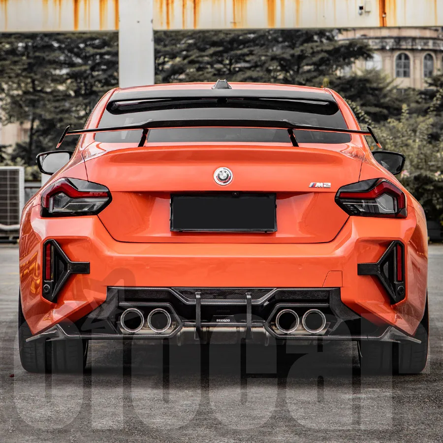 Комплект Заднего диффузора oiomotors SQ из сухого углеродного волокна для BMW G87 M2