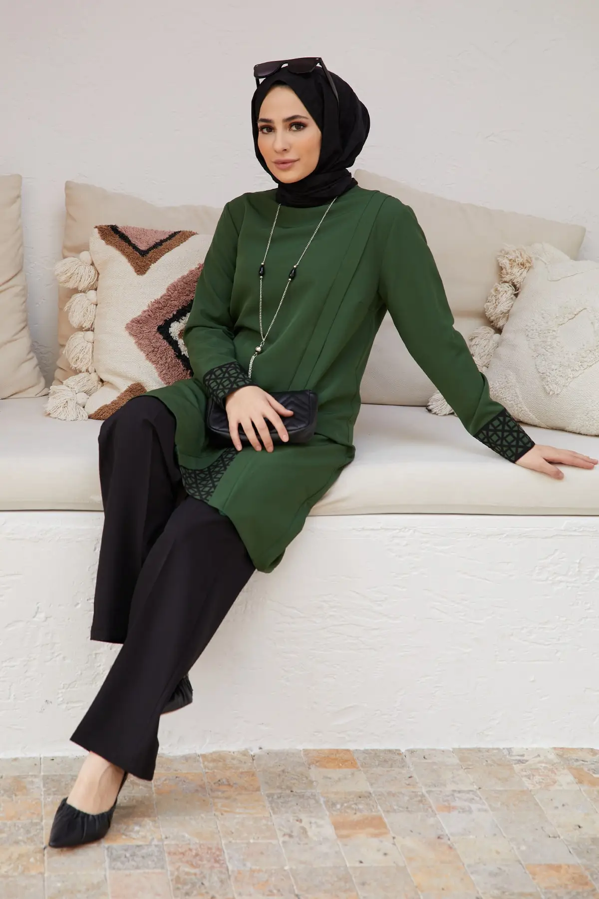 

Hijab Clothing Arabia Dubai 2022 Model Comfortable Stylish Useful Laser Detailed Suit - Khaki
