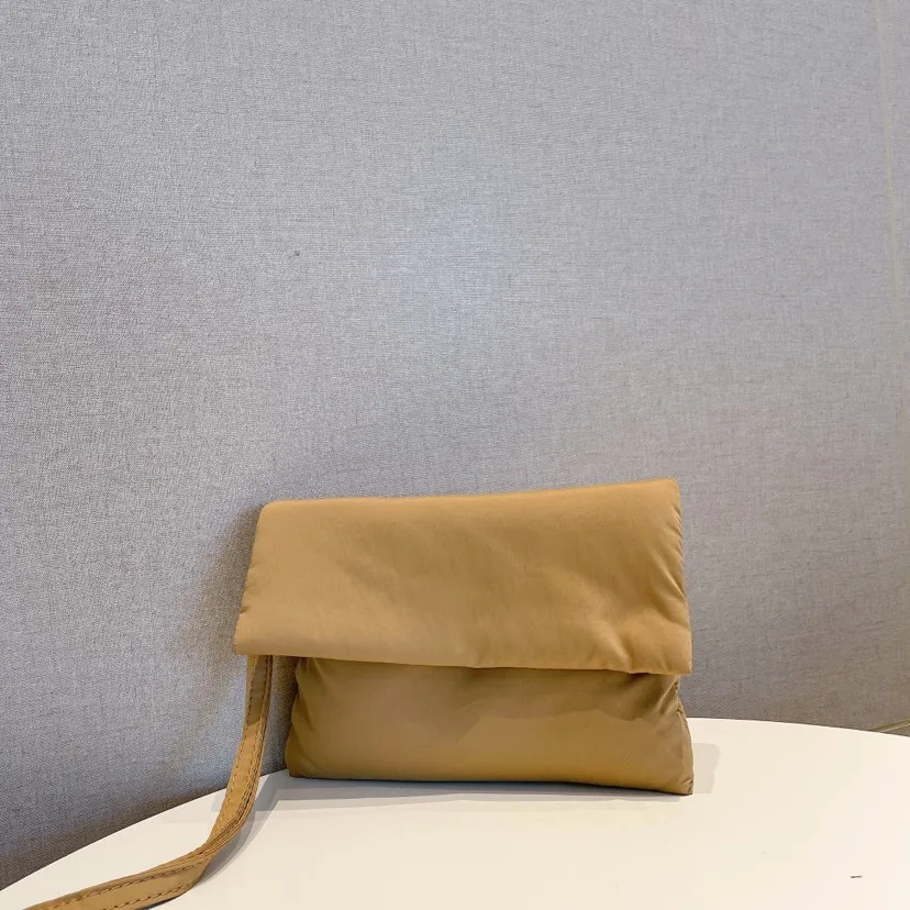 

Small Nylon Envelope Bags for Women 2022 Casual Padding Messenger Bag Designer Quilting Shoulder Crossbody Bag Handbags Tote New