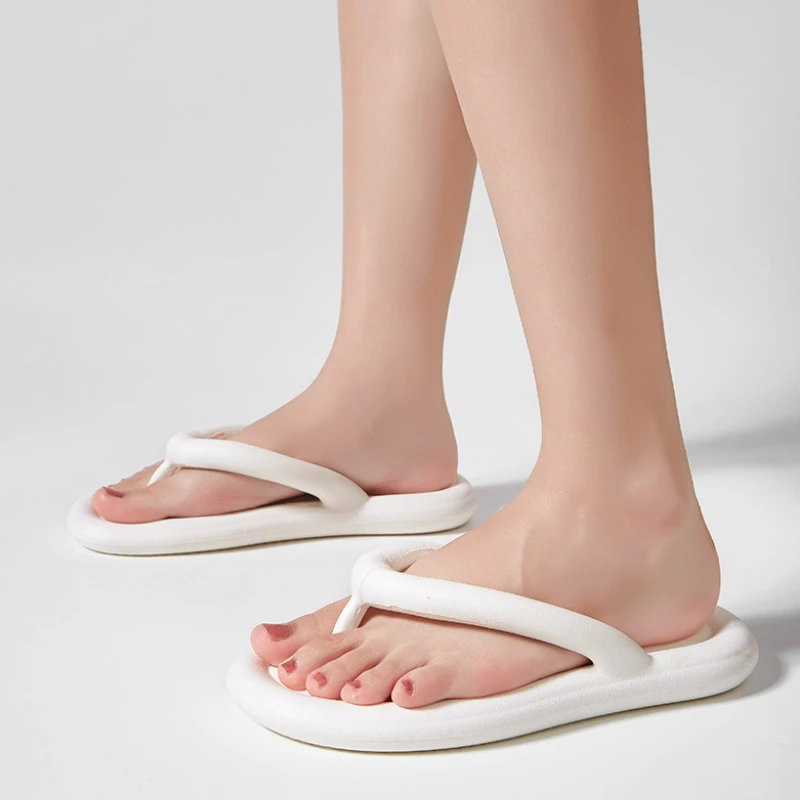 Summer Flip Flops for Women Casual Flats Beach Slippers Couples Home Slides Bathroom Slipper Designer Solid Color Open Toe Shoes