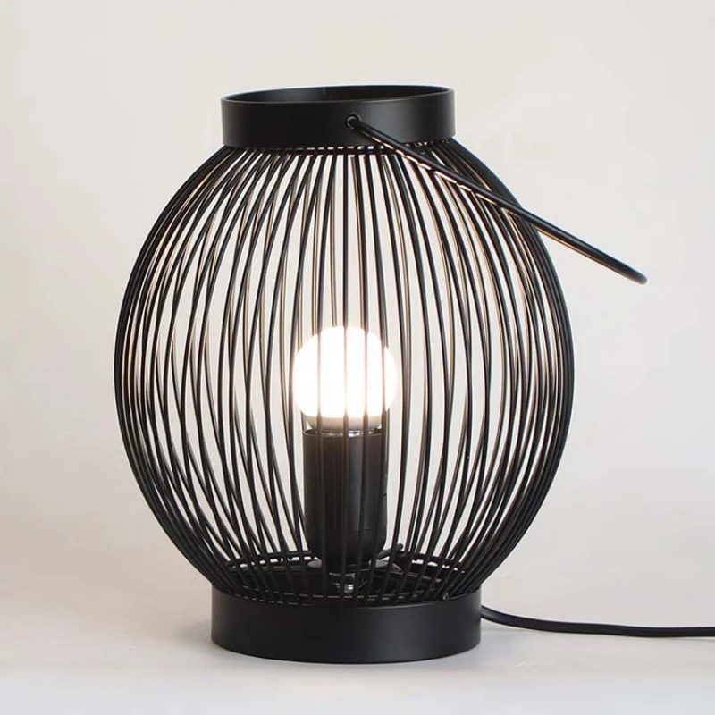 

American Style Metal Iron Art Black Table Desk Lamp Lighting