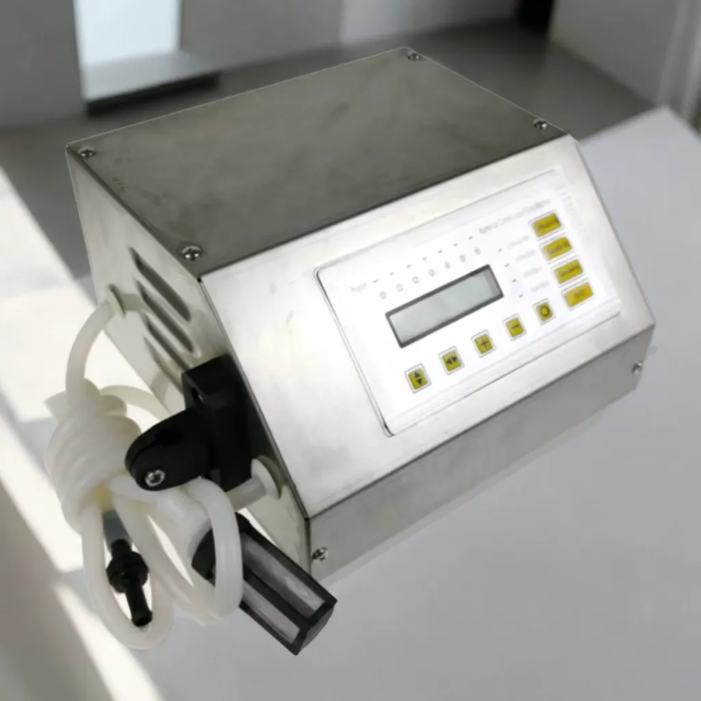 Машина для розлива жидкостей с цифровым управлением GFK-160 спиртовые напитки духи