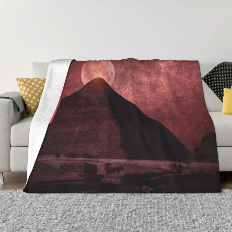 

AncientMoonBlanketFlannelRedMoonAndPyramidsCozySoftFLeeceBedspread