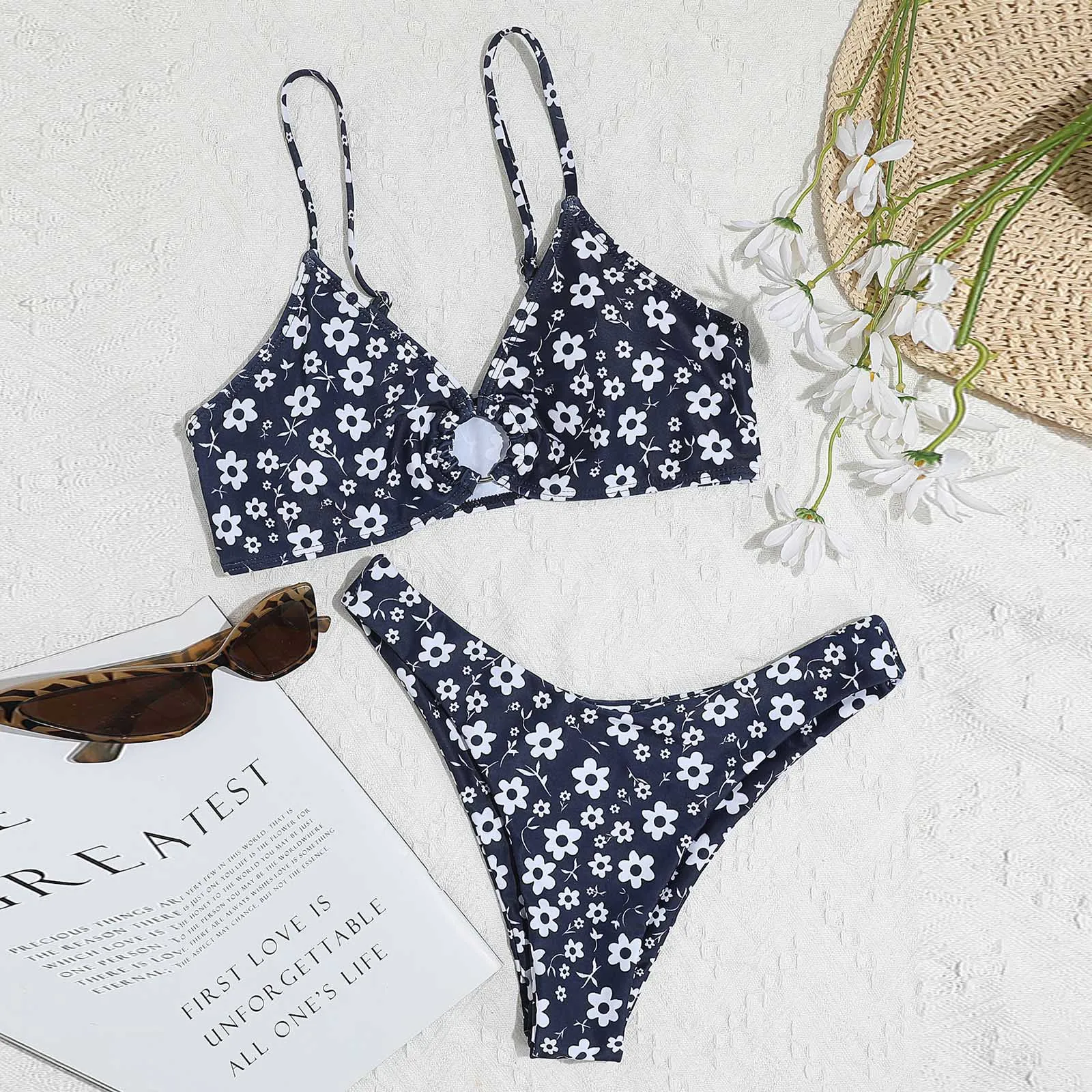 

Купальник с коротким рукавом, женские с шортами, женский купальник с коротким рукавом и цветочным принтом, женские спортивные купальники с ...