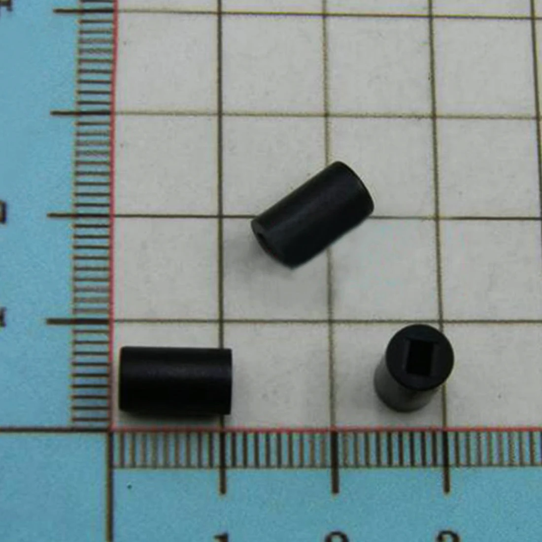 

200pcs 6*10mm Button Cap Black Robber Button Caps for Self/ Non Self Locking Switch Buttons