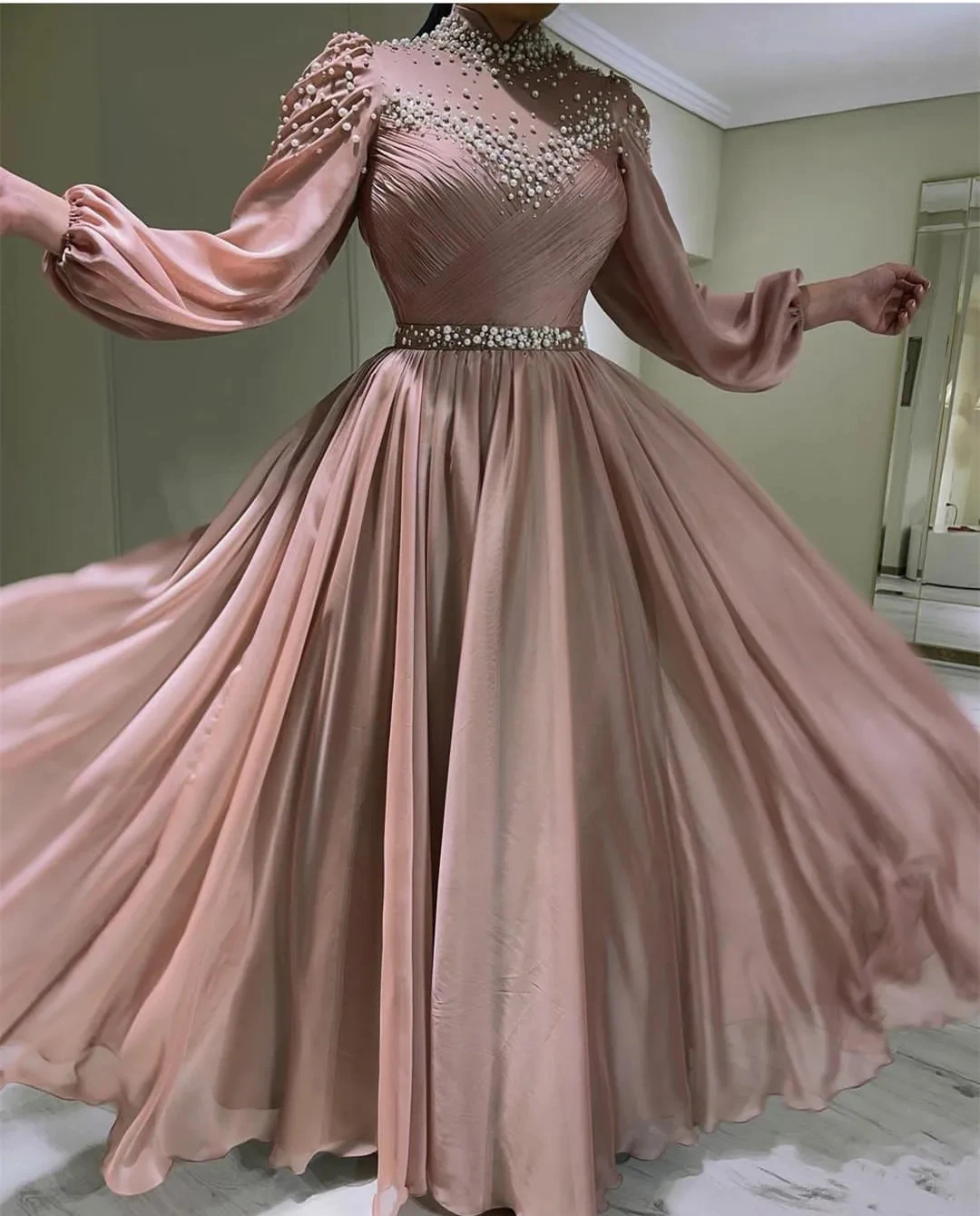 

Floor Length A Line Evening Dresses Pearls Beaded High Neck Long Sleeves Pink Chiffon Formal Party Gowns Pleats Muslim Prom Wear