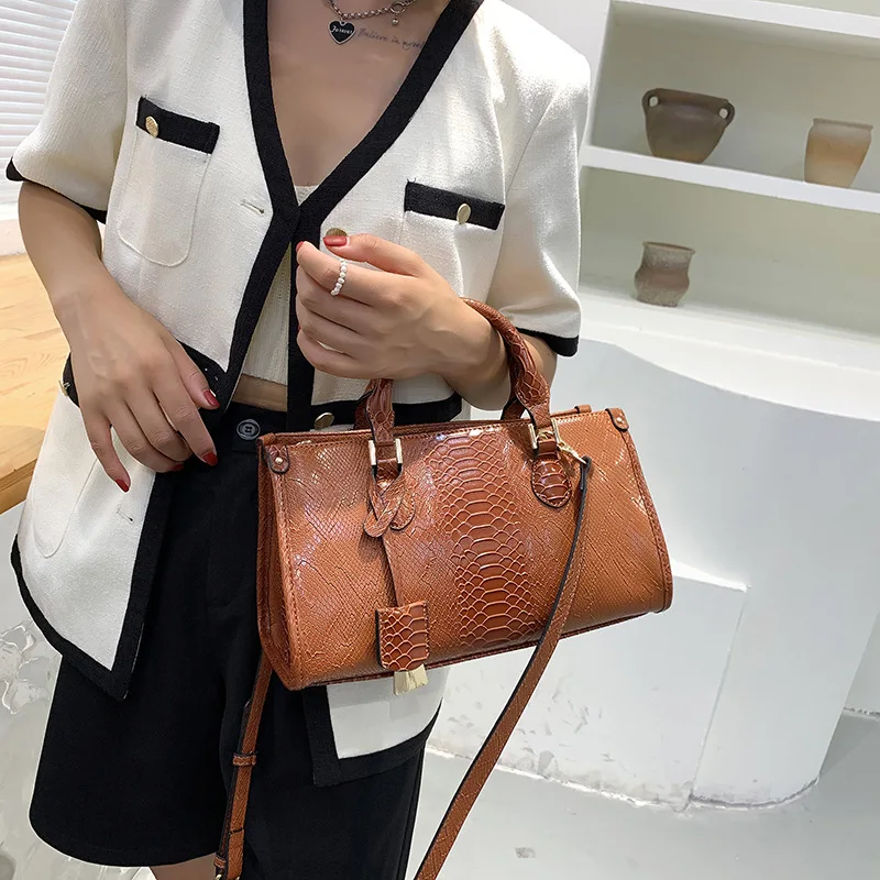 PU Leather Women Messenger Bags Fashion Crocodile Pattern Female Crossbody Shoulder Bags For Women High Quality Ladies Handbags