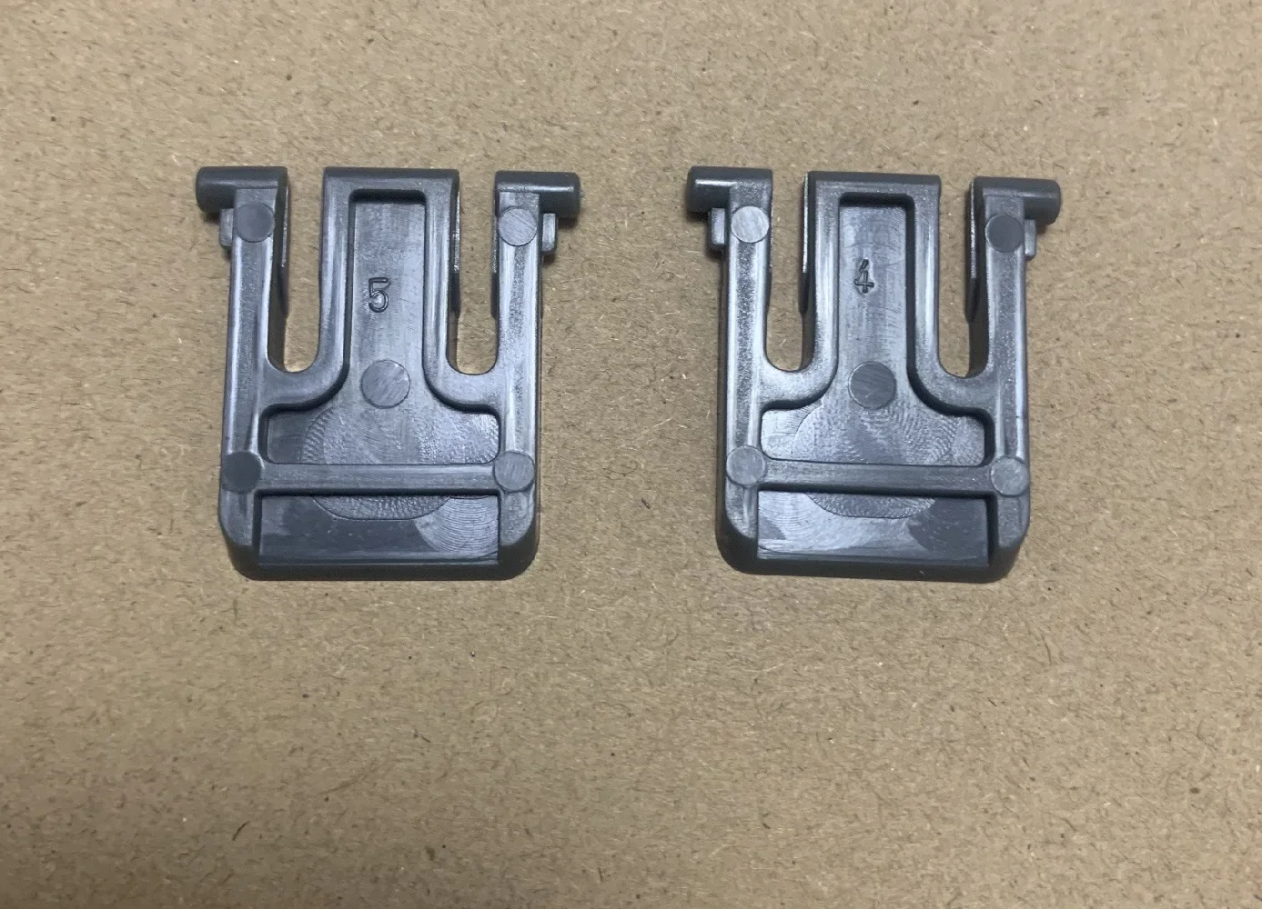 2 шт. (1 пара) пластиковые опоры для клавиатуры Logitech MK200 MK260 MK270 MK275 K260 K270 K275 K200 MK295 (art.: 3920dc67a319e) - 3920dc67a319e