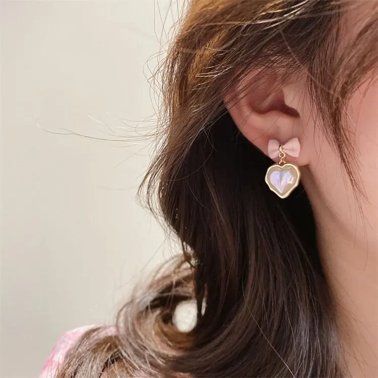 

Pink Inlaid Pearl Love Earrings Feeling Niche Earrings Bow Earrings Mermaid Ji Earrings Female 2022 New Trendy Sweet Jewelry