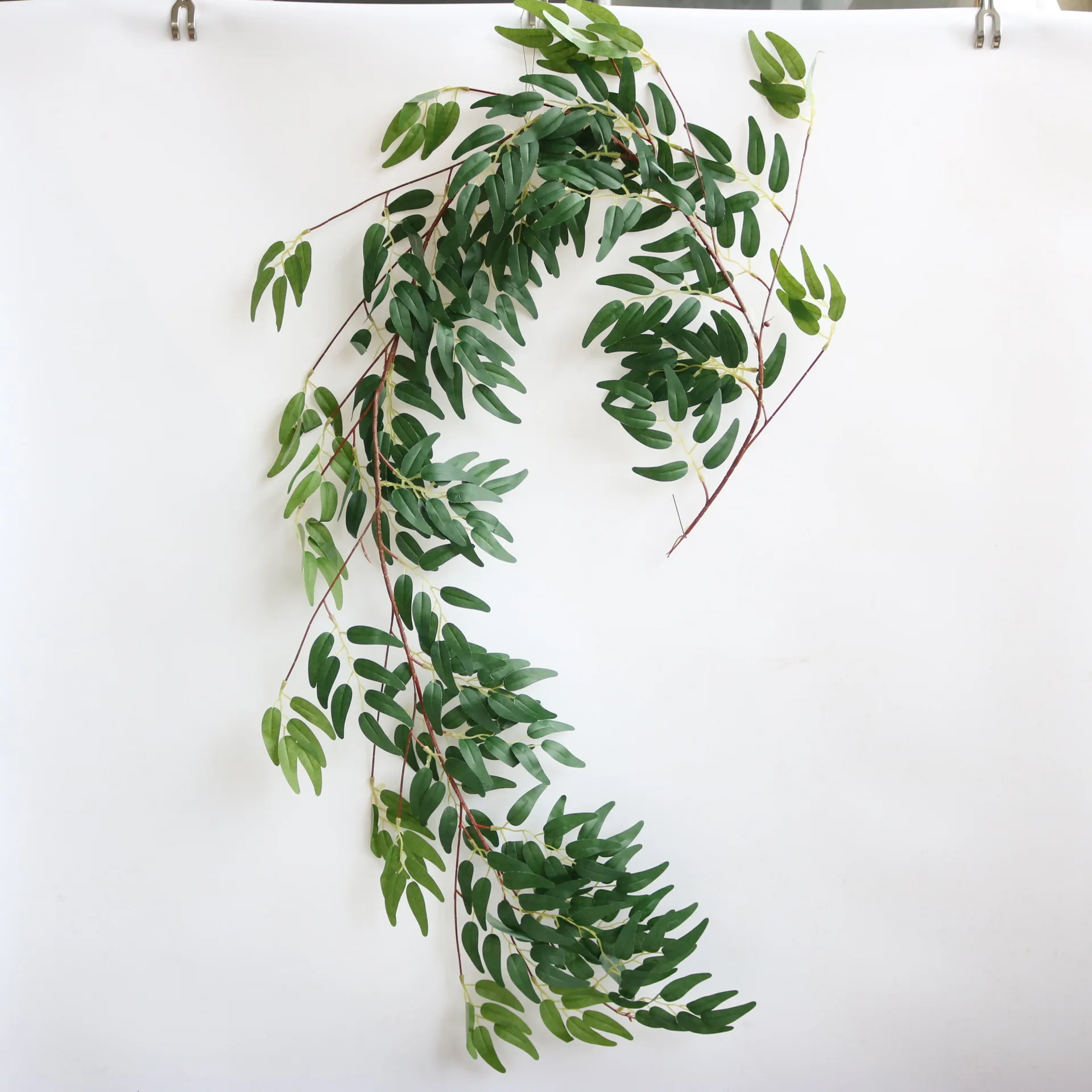 

2pcs 170cm Ceiling Decor Road Layout Rattan Jungle Party Wedding Decoration Greens Artificial Flowers Willow Vine Garland Wreath