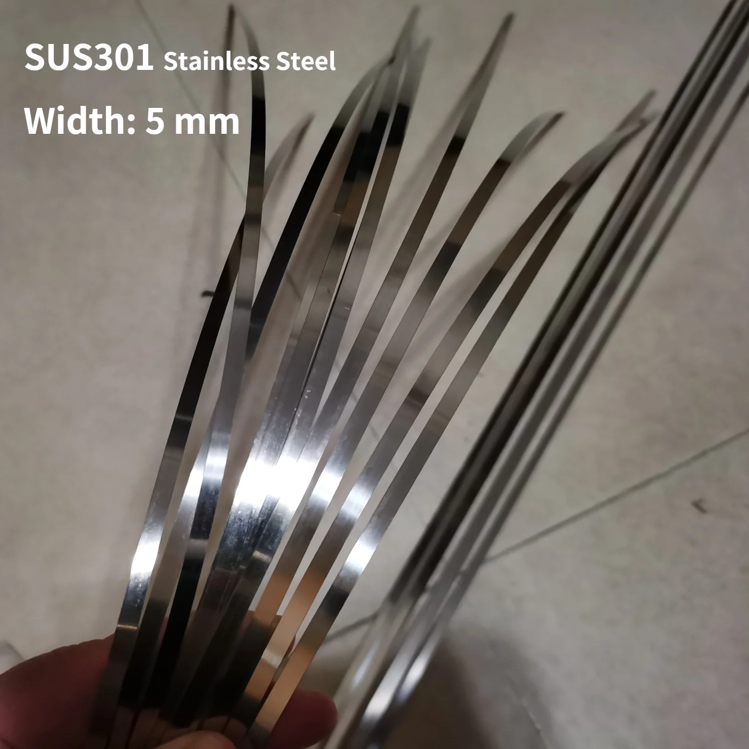 

1Meter SUS301 Stainless Steel Foil Strip Sheet Belt Thickness 0.1/0.2/0.3/0.4/0.5/0.6/0.8/1.0mm × Width 5mm/8mm