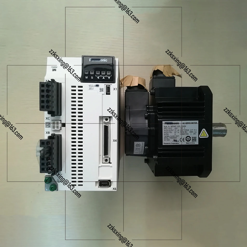 

Новый оригинальный Серводвигатель MSMF092L1V2M