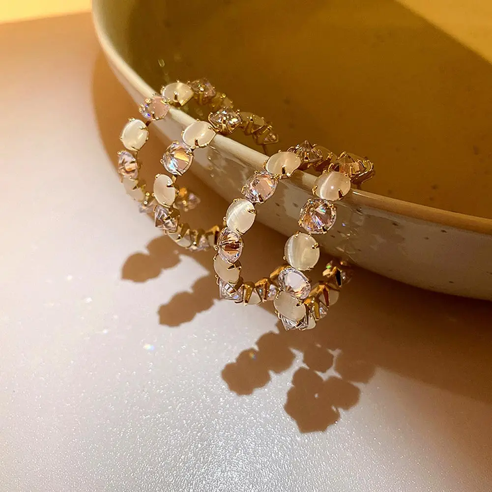 

2022 New Women's Luxury Opals Hoop Earrings In Korean Fashion Jewelry Party Girls Temperament Accessories Unusual Earrings Gifts