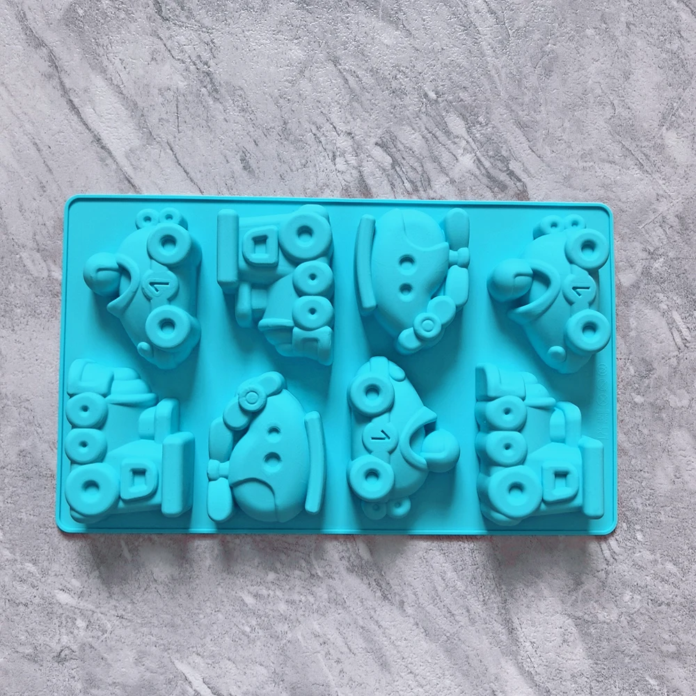 

Силиконовая форма для торта вертолет