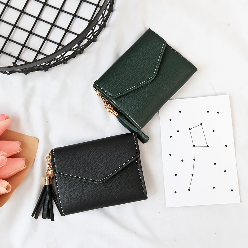

Women Tassel Design Purses Summer Solid Color PU Leather Casual Short Square Wallets Female Fashion Simple Wallet 2022