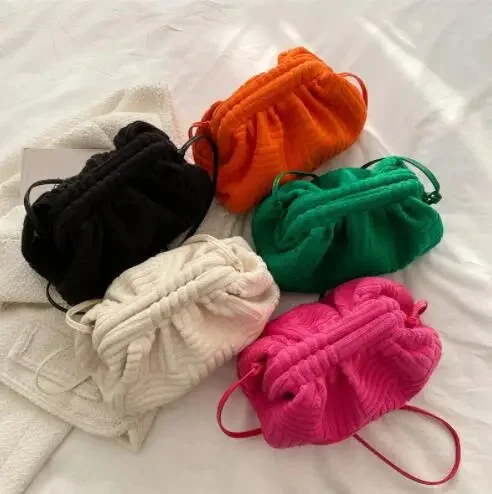 

Luxury new towel bag handbag 2022 women fashion popular portable bucket bag chain shoulder bag messenger bag