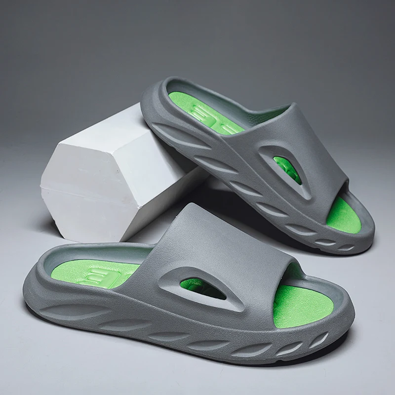 

High Quality Summer Men Slippers Outdoor EVA Home Slippers Indoor Designer Non Slip Soft Thick Bottom Sliders Beach Sandals
