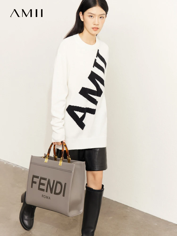 

AMII Minimalism Knitted Sweater Women Autumn 2022 O-Neck Panelled Letters Jacquard Fashion Kawaii Loose Clothing Tops 12230351