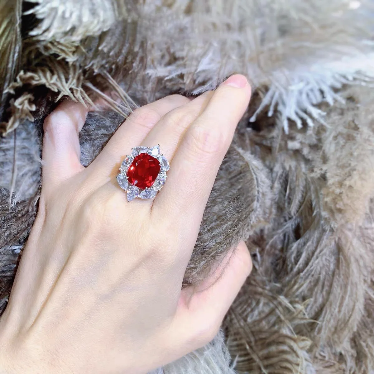 Женское Открытое кольцо с кристаллами серебро 925 пробы |