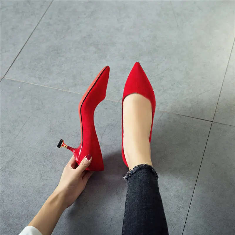 

With fine French gao not tired feet with short skirt joker black small commuter professional suede shoes female temperament