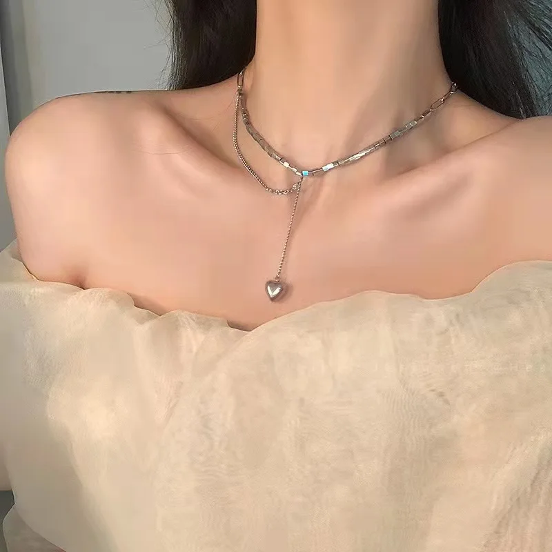 

Light Luxury Necklace Three-dimensional Love Pendant Female Simple Clavicle Chain Temperament Double-layer Wild Necklace