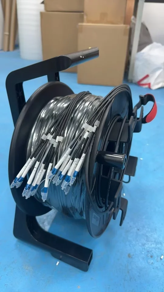 LC/UPC-LC/UPC 8-жильный SM 150 m материал ТПУ включая обмоточную автомобильную катушку