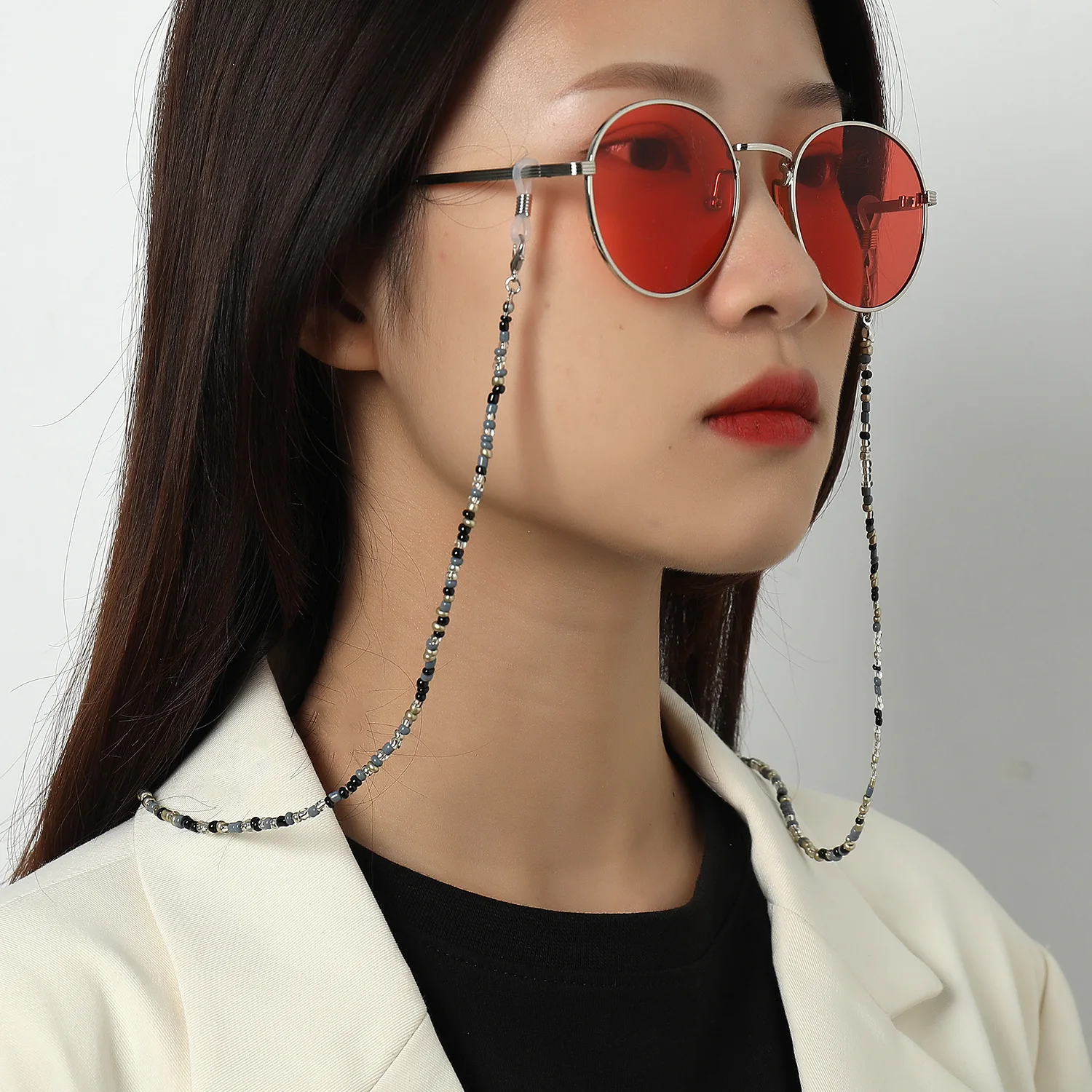 

Multi-function Fashion Rice Bead Glasses Chain Jewelry Lady Versatile Temperament Mask Anti-slip Anti-lose Chain