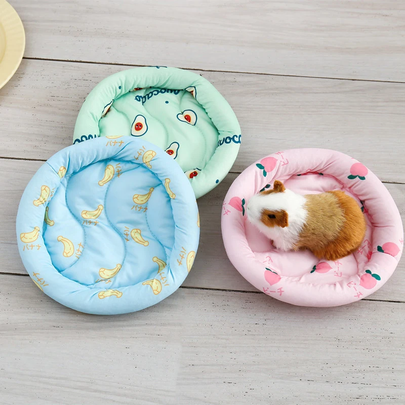 

Summer Cooling Guinea Pig Bed Small Animal Mini Mat Hamster Rat Round Sleeping Bed Hamster House Sofa Hedgehog Fruit Printed Mat