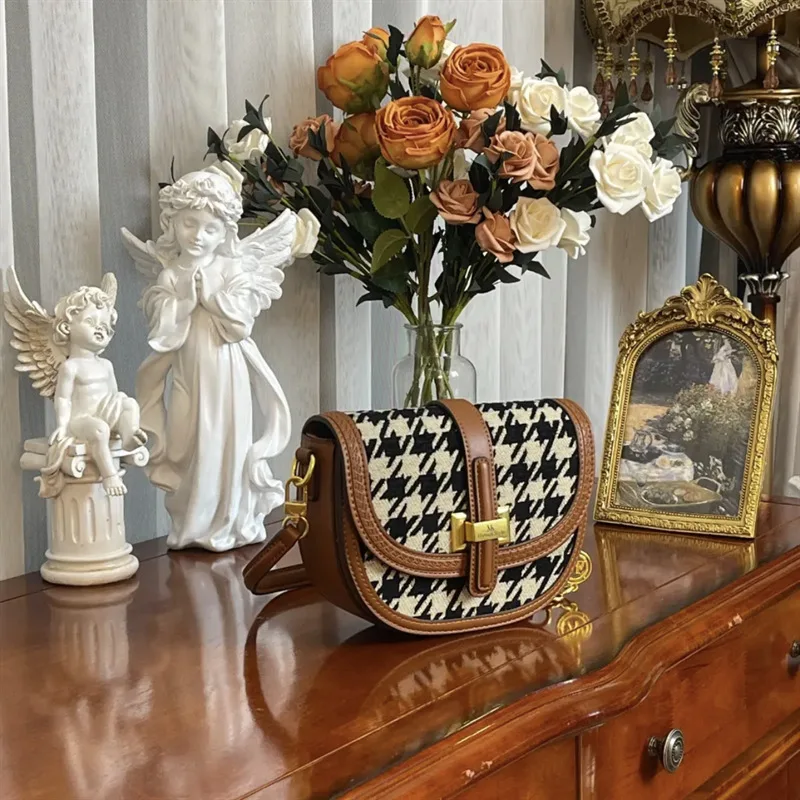 Luxury Brand Thousand Bird Check Saddle Bag Women's 2023 New Vintage Chain Underarm Bag Single Shoulder Cross-body Gg Cc Sac